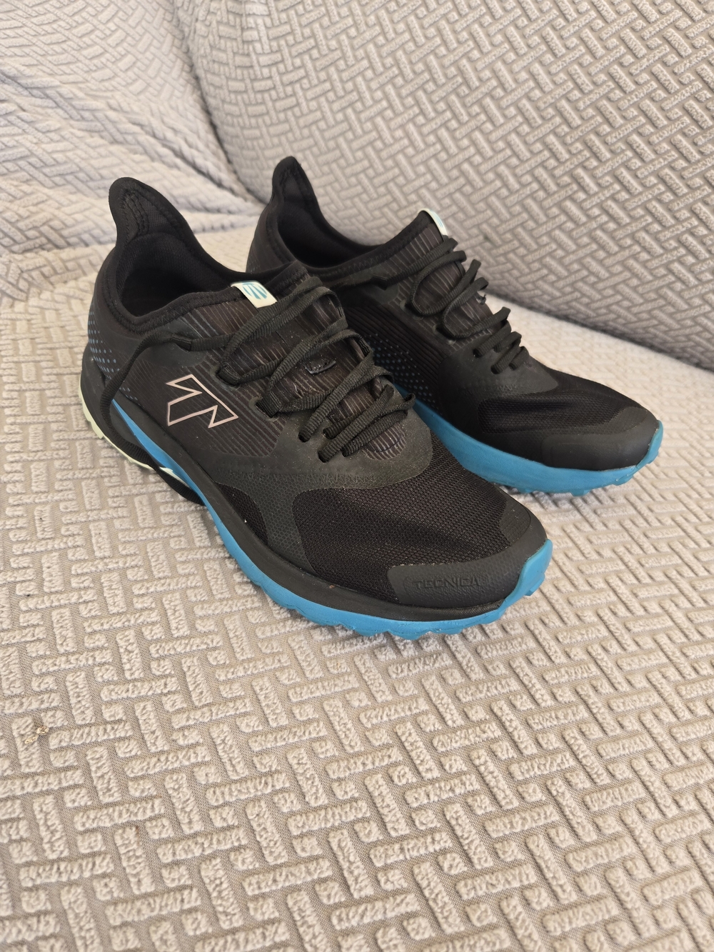 Tecnica Men's Black Athletic Shoes with Blue Outsole